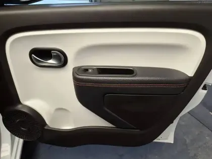 Photo 30 Renault Twingo  III SCe 65 - 21