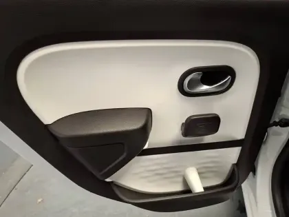 Photo 18 Renault Twingo  III SCe 65 - 21