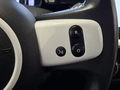 Photo 37 Renault Twingo  III SCe 65 - 21