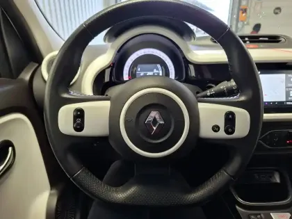 Photo 32 Renault Twingo  III SCe 65 - 21