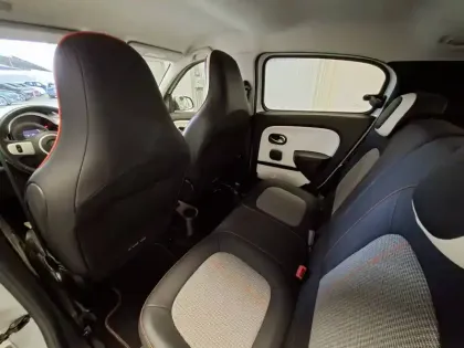 Photo 22 Renault Twingo  III SCe 65 - 21