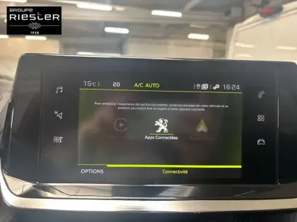 Photo 14 Peugeot 2008  BlueHDi 130 S&S EAT8