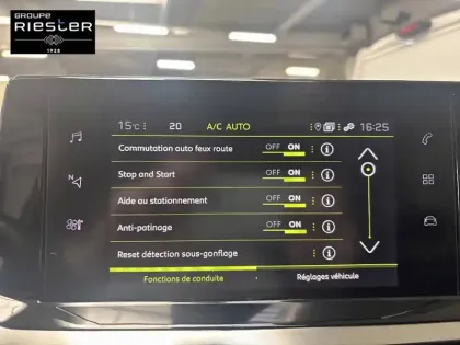 Photo 18 Peugeot 2008  BlueHDi 130 S&S EAT8