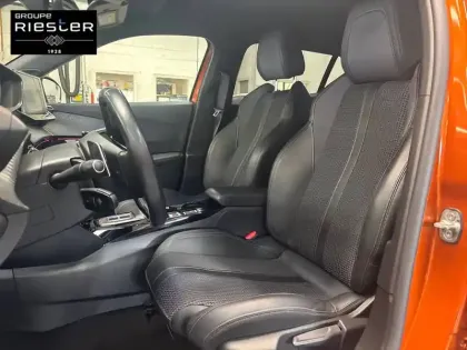 Photo 10 Peugeot 2008  BlueHDi 130 S&S EAT8