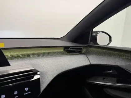 Photo 43 Peugeot 5008  Plug-in Hybrid 195 e-DCS7