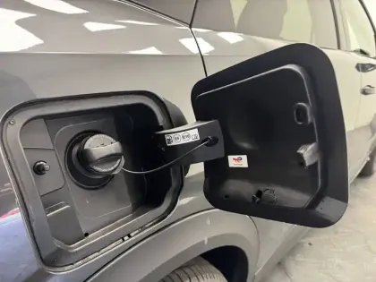 Photo 11 Peugeot 5008  Plug-in Hybrid 195 e-DCS7