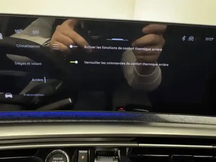 Photo 91 Peugeot 5008  Plug-in Hybrid 195 e-DCS7