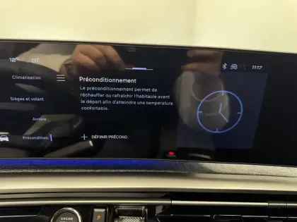 Photo 142 Peugeot 5008  Plug-in Hybrid 195 e-DCS7