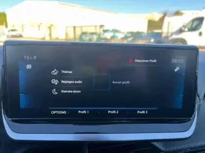 Photo 20 Peugeot 208  PureTech 100 S&S EAT8