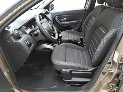 Photo 112 Dacia Duster  Blue dCi 115 4x2