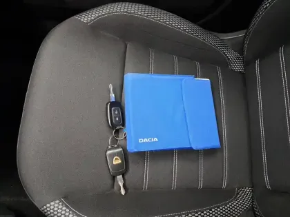 Photo 82 Dacia Duster  Blue dCi 115 4x2