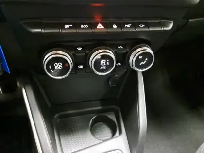 Photo 79 Dacia Duster  Blue dCi 115 4x2