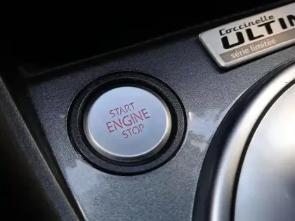 Photo 24 Volkswagen Coccinelle  2.0 TSI 220 BMT DSG6