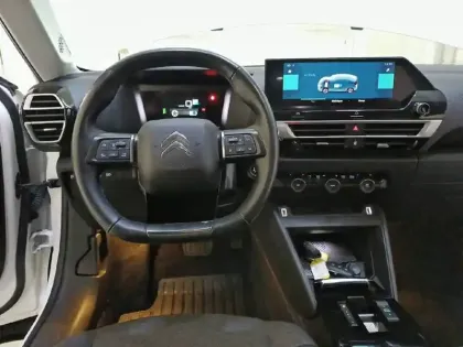 Photo 7 Citroën C4 e- 136 ch Automatique