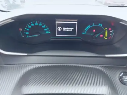 Photo 9 Peugeot 208  Electrique 50 kWh 136ch