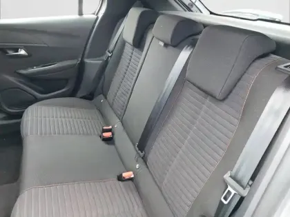 Photo 11 Peugeot 208  Electrique 50 kWh 136ch