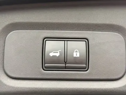 Photo 14 Nissan Qashqai  Mild Hybrid 158 ch Xtronic