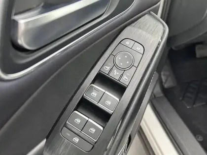 Photo 88 Nissan Qashqai  Mild Hybrid 158 ch Xtronic