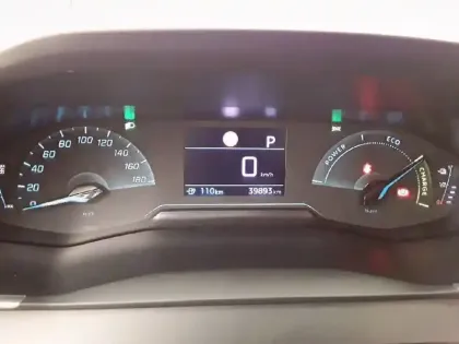 Photo 9 Peugeot 2008  Electrique 136 ch