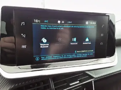 Photo 14 Peugeot 2008  Electrique 136 ch