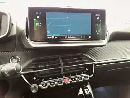 Photo 43 Peugeot 2008  PureTech 130 S&S BVM6