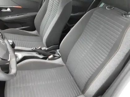 Photo 52 Peugeot 208  PureTech 75 S&S BVM5