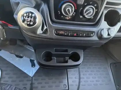 Photo 18 Fiat Ducato  FGN TOLE L2H2 3.3 T D 140 CH MAN