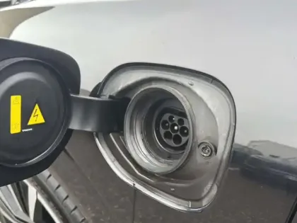 Photo 9 Volvo Xc60  T6 Recharge AWD 253 ch + 145 ch Geartronic 8