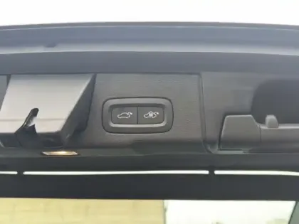 Photo 7 Volvo Xc60  T6 Recharge AWD 253 ch + 145 ch Geartronic 8