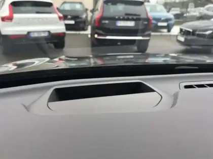 Photo 21 Volvo Xc60  T6 Recharge AWD 253 ch + 145 ch Geartronic 8