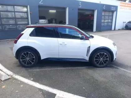 Photo 5 Renault 5 Renault  E-Tech Electrique 10 ch autonomie confort