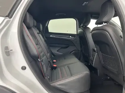 Photo 88 Renault Arkana  E-Tech 145