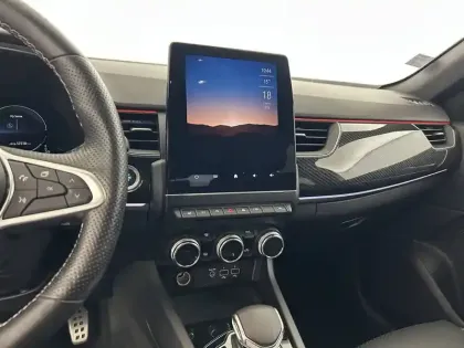 Photo 80 Renault Arkana  E-Tech 145