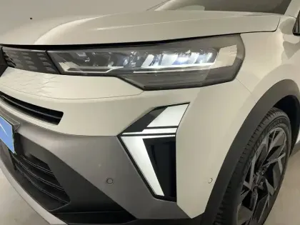 Photo 22 Renault Symbioz  E-Tech full hybrid 145