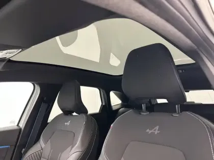 Photo 20 Renault Symbioz  E-Tech full hybrid 145