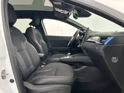 Photo 13 Renault Symbioz  E-Tech full hybrid 145