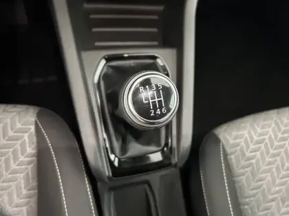 Photo 17 Renault Clio Gén. V (BJA) Ph1 Limited 5