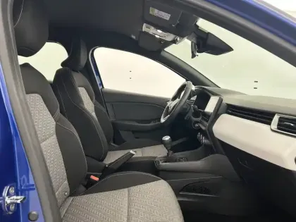 Photo 18 Renault Clio Gén. V (BJA) Ph1 Limited 5