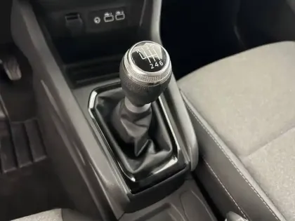 Photo 12 Renault Clio Gén. V (BJA) Ph2 Evolution 5