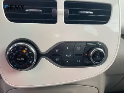 Photo 11 Renault Zoé Zoe R90