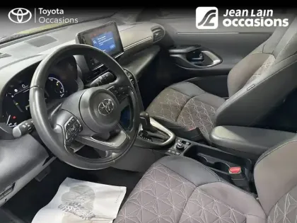 Photo 10 Toyota Yaris  Cross Hybride 116h AWD-i