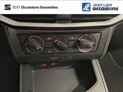 Photo 17 Seat Ibiza  1.0 MPI 80 ch S/S BVM5