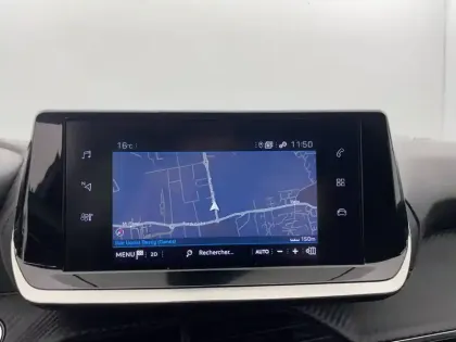 Photo 19 Peugeot 208  PureTech 100 S&S EAT8