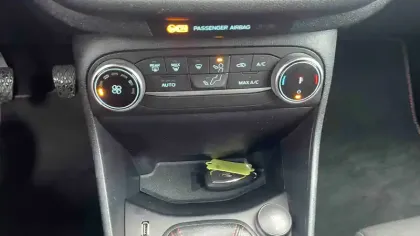 Photo 8 Ford Fiesta  1.0 Flexifuel 95 ch S&S BVM6