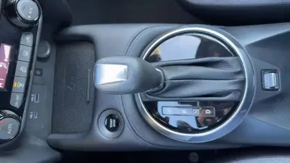 Photo 16 Nissan Juke  HYBRID 143