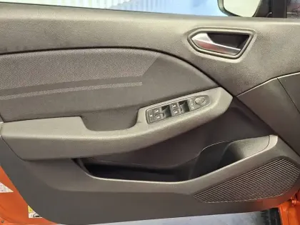 Photo 64 Renault Clio  E-Tech full hybrid 145 ch GSR2