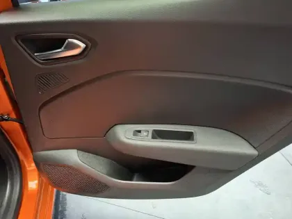 Photo 77 Renault Clio  E-Tech full hybrid 145 ch GSR2