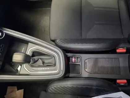 Photo 43 Renault Clio  E-Tech full hybrid 145 ch GSR2