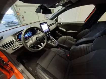 Photo 105 Renault Clio  E-Tech full hybrid 145 ch GSR2