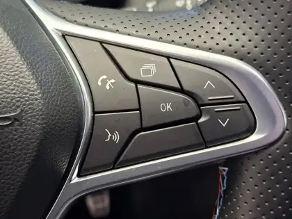 Photo 88 Renault Clio  E-Tech full hybrid 145 ch GSR2